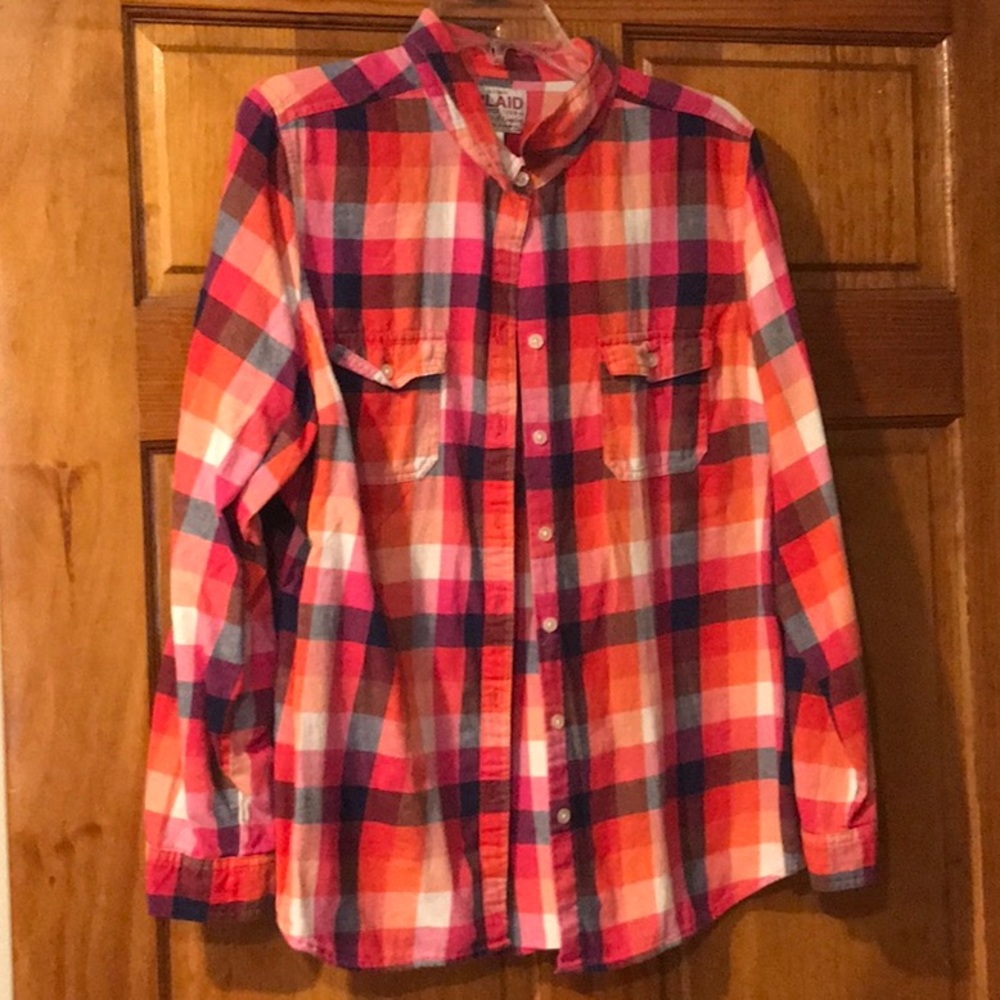 Old navy plaid shirt